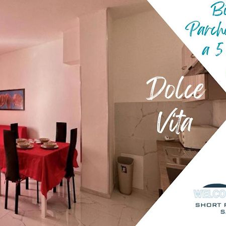 Wh - Dolce Vita - Bilocale - 5 Minuti Dal Centro - Parcheggio Gratuito - Wifi Sanremo Eksteriør bilde